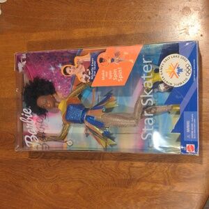 2002 Barbie Star Skater African American